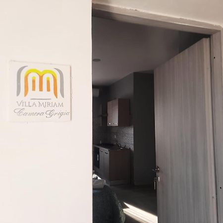 Villa Miriam موندراغوني المظهر الخارجي الصورة